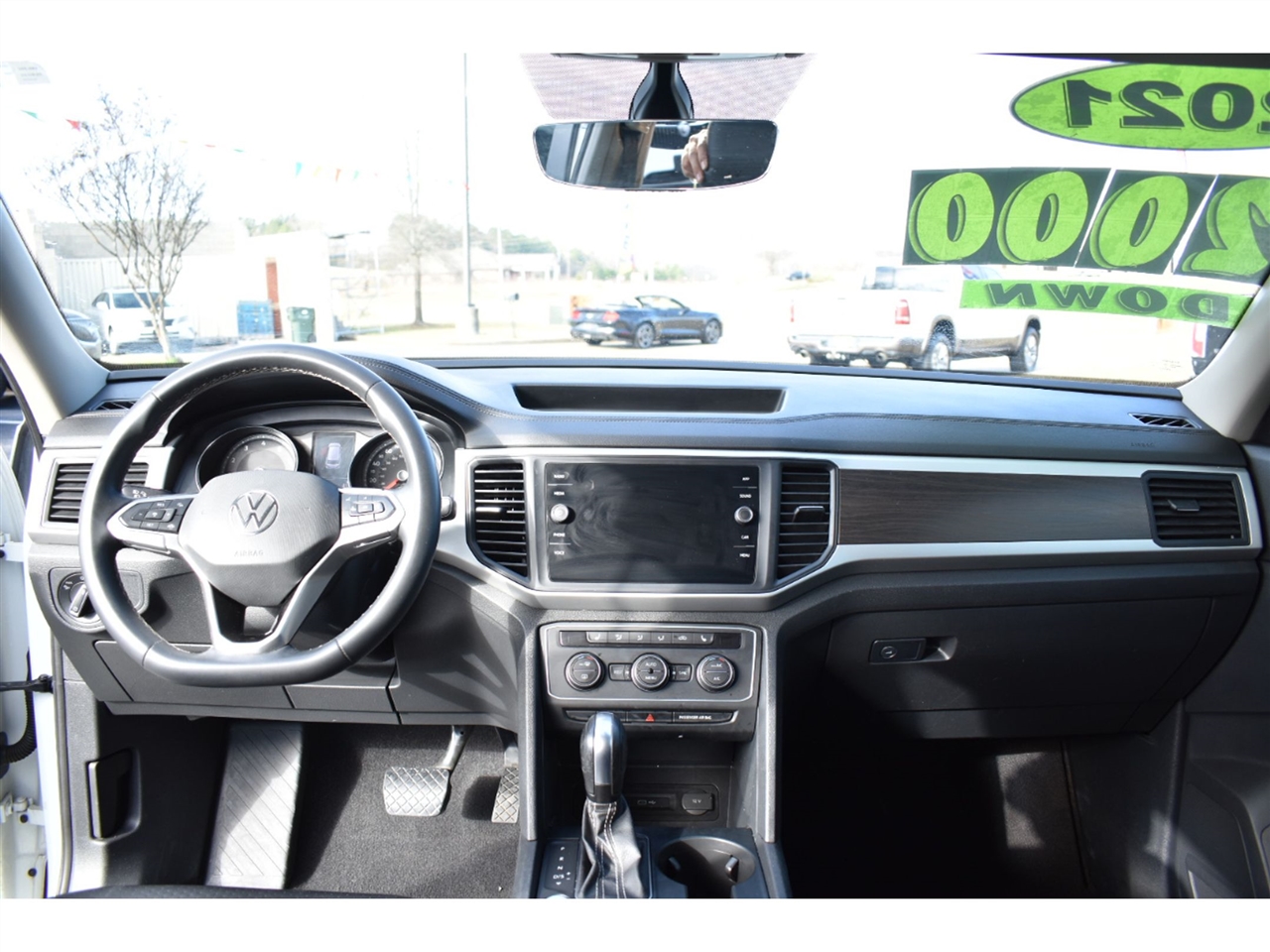 Volkswagen Atlas 2021.5 3.6L V6 SE w/Technology FWD 2021