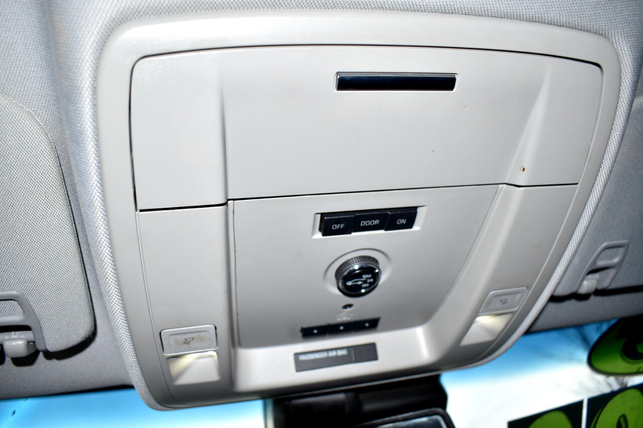 Chevrolet Tahoe 4WD 4dr LTZ 2016