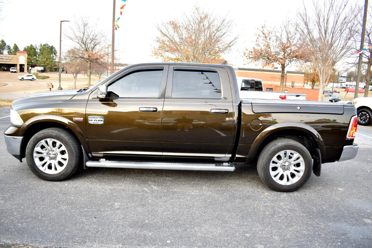RAM 1500 4WD Crew Cab 140.5" Laramie Longhorn Edition 2013