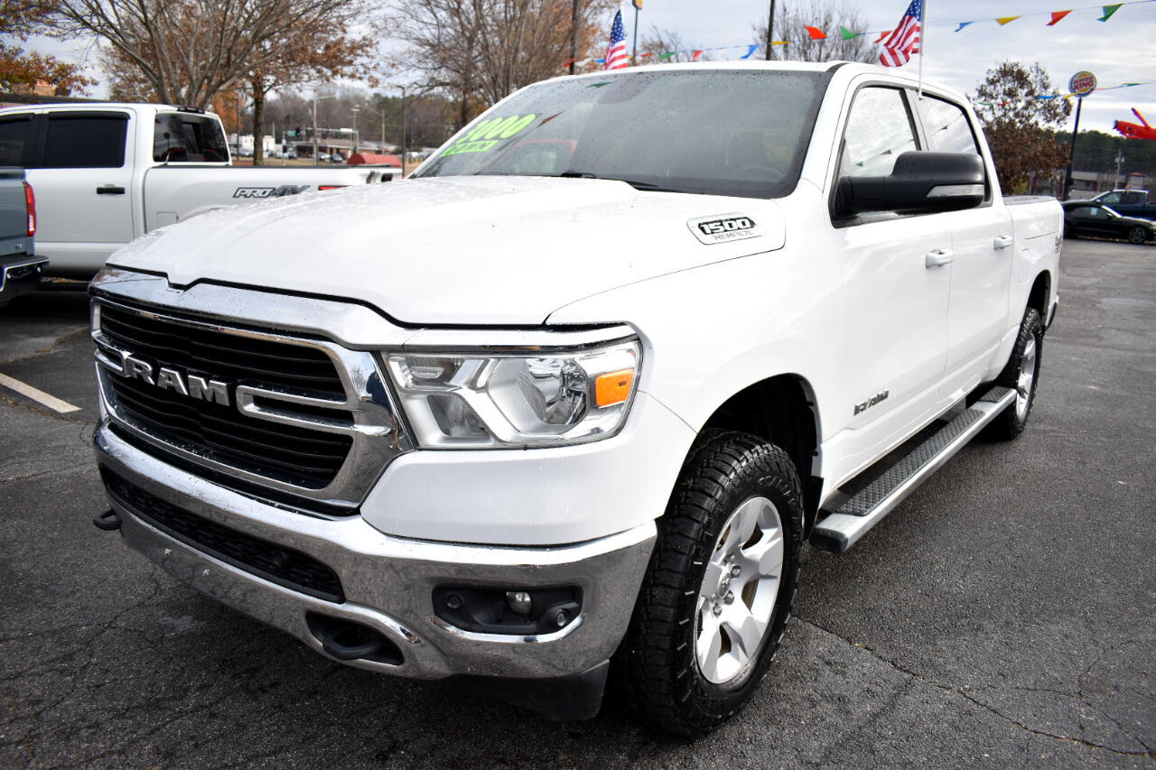 RAM 1500 Big Horn 4x4 Crew Cab 5'7" Box 2021