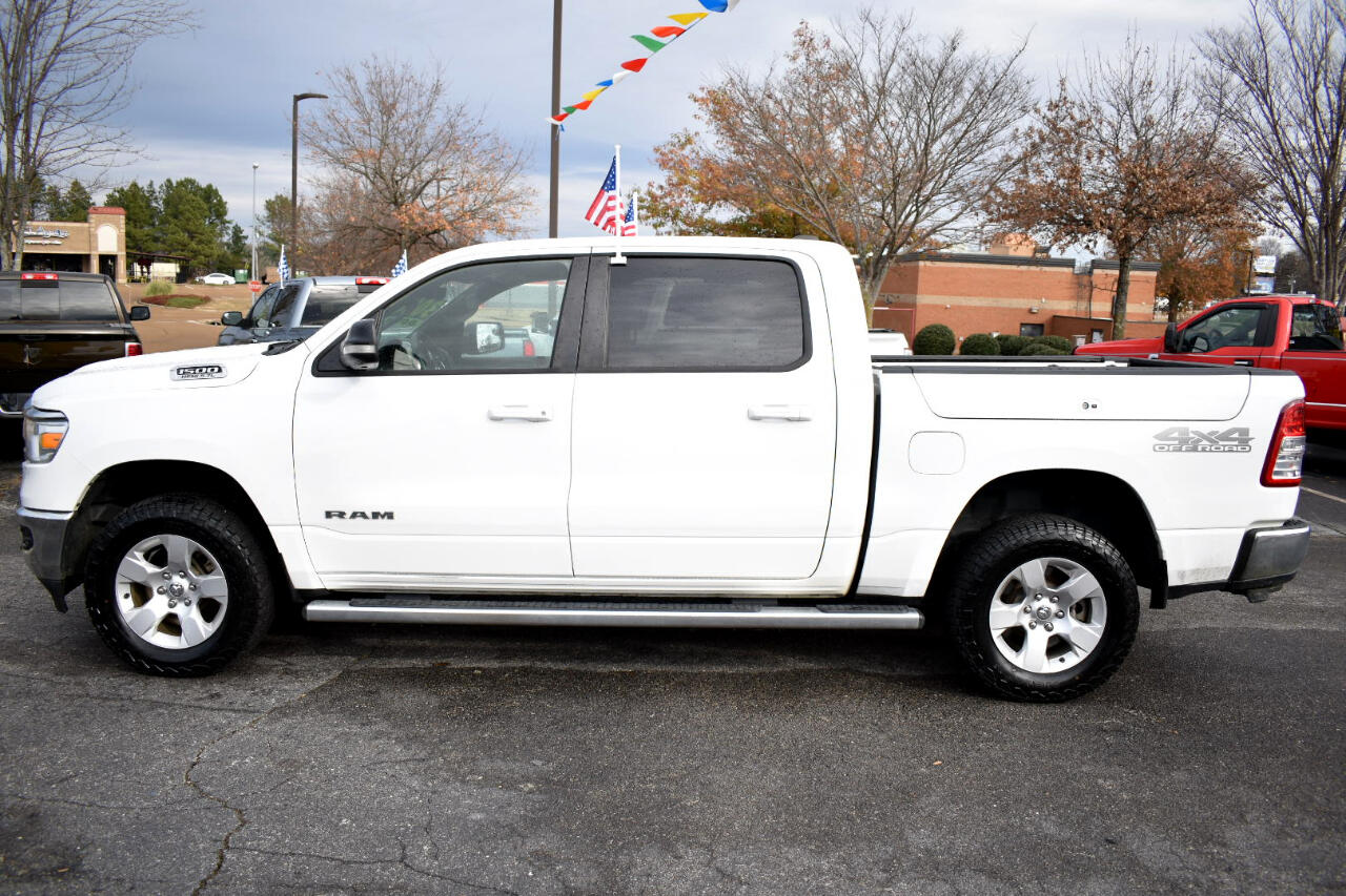 RAM 1500 Big Horn 4x4 Crew Cab 5'7" Box 2021