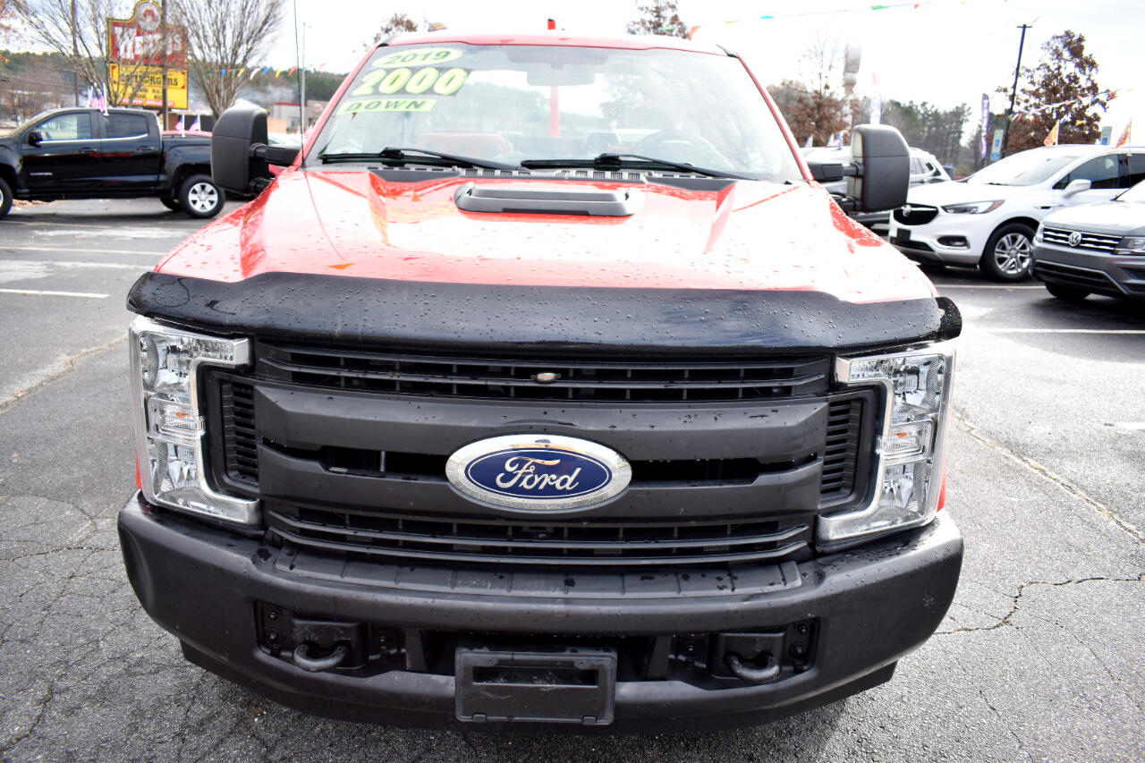 Ford Super Duty F-250 SRW XLT 2WD Reg Cab 8' Box 2019