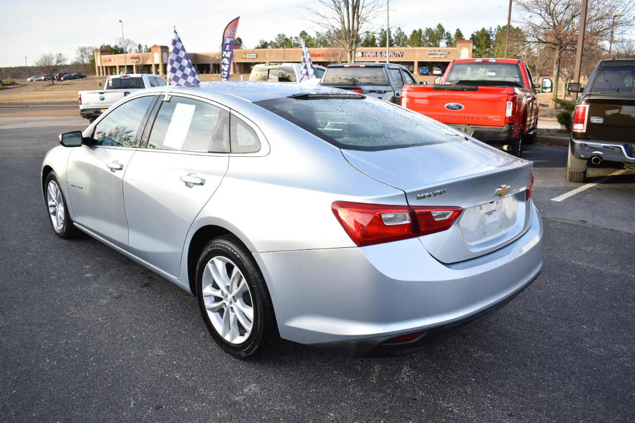 Chevrolet Malibu 4dr Sdn LT w/1LT 2018