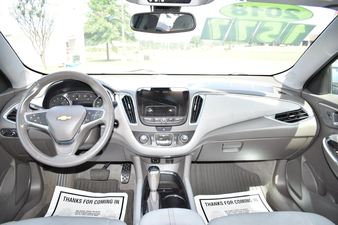 Chevrolet Malibu 4dr Sdn LT w/1LT 2018