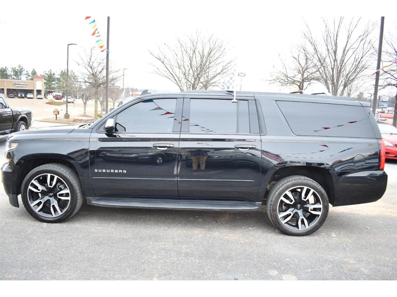 Chevrolet Suburban 4WD 4dr 1500 Premier 2019