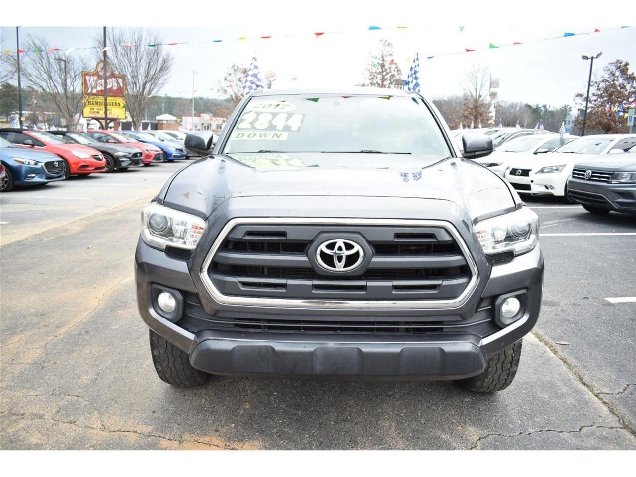 Toyota Tacoma TRD Off Road Double Cab 5' Bed V6 4x2 AT (Natl) 2017