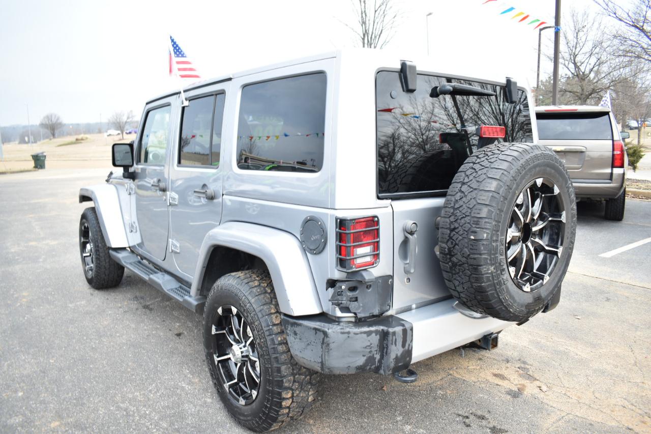 Jeep Wrangler Unlimited 4WD 4dr Sahara 2015