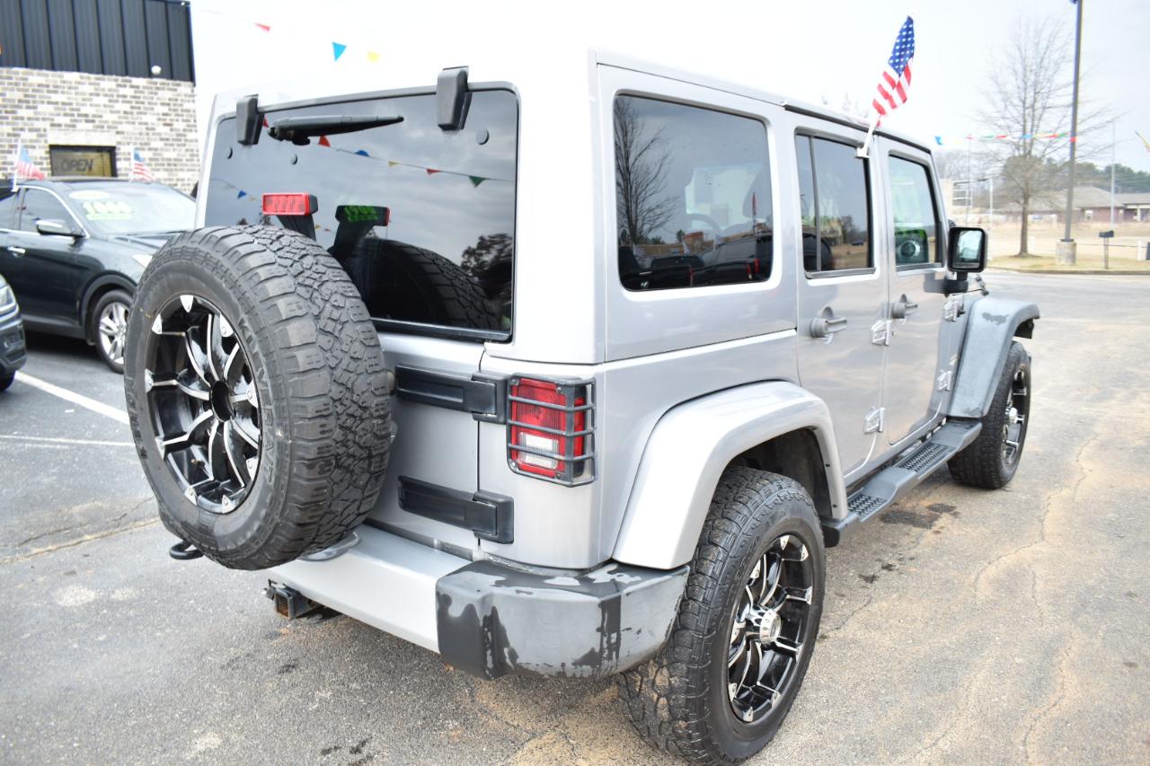 Jeep Wrangler Unlimited 4WD 4dr Sahara 2015