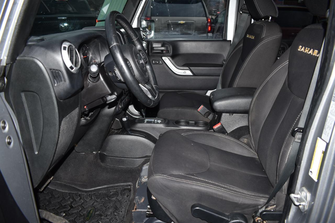 Jeep Wrangler Unlimited 4WD 4dr Sahara 2015