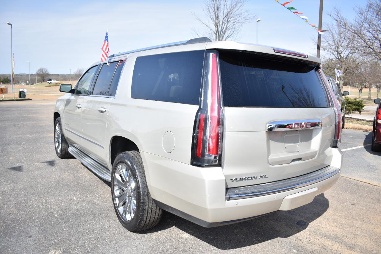 GMC Yukon XL 2WD 4dr Denali 2016