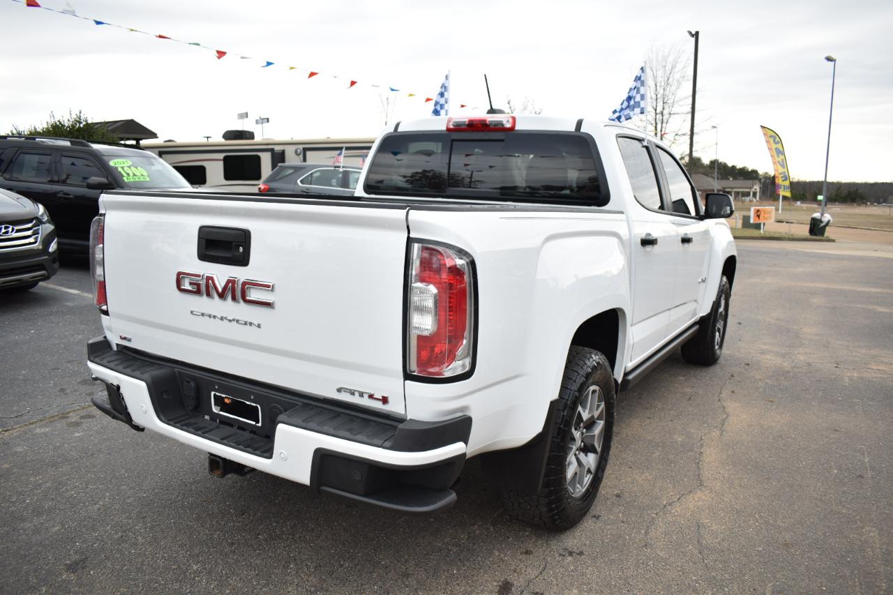 GMC Canyon 4WD Crew Cab 128" AT4 w/Leather 2021