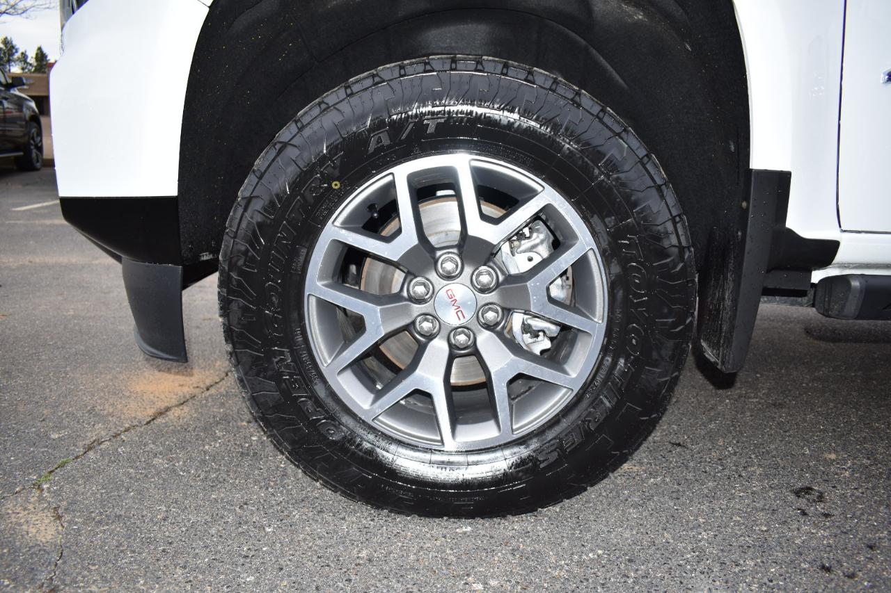 GMC Canyon 4WD Crew Cab 128" AT4 w/Leather 2021