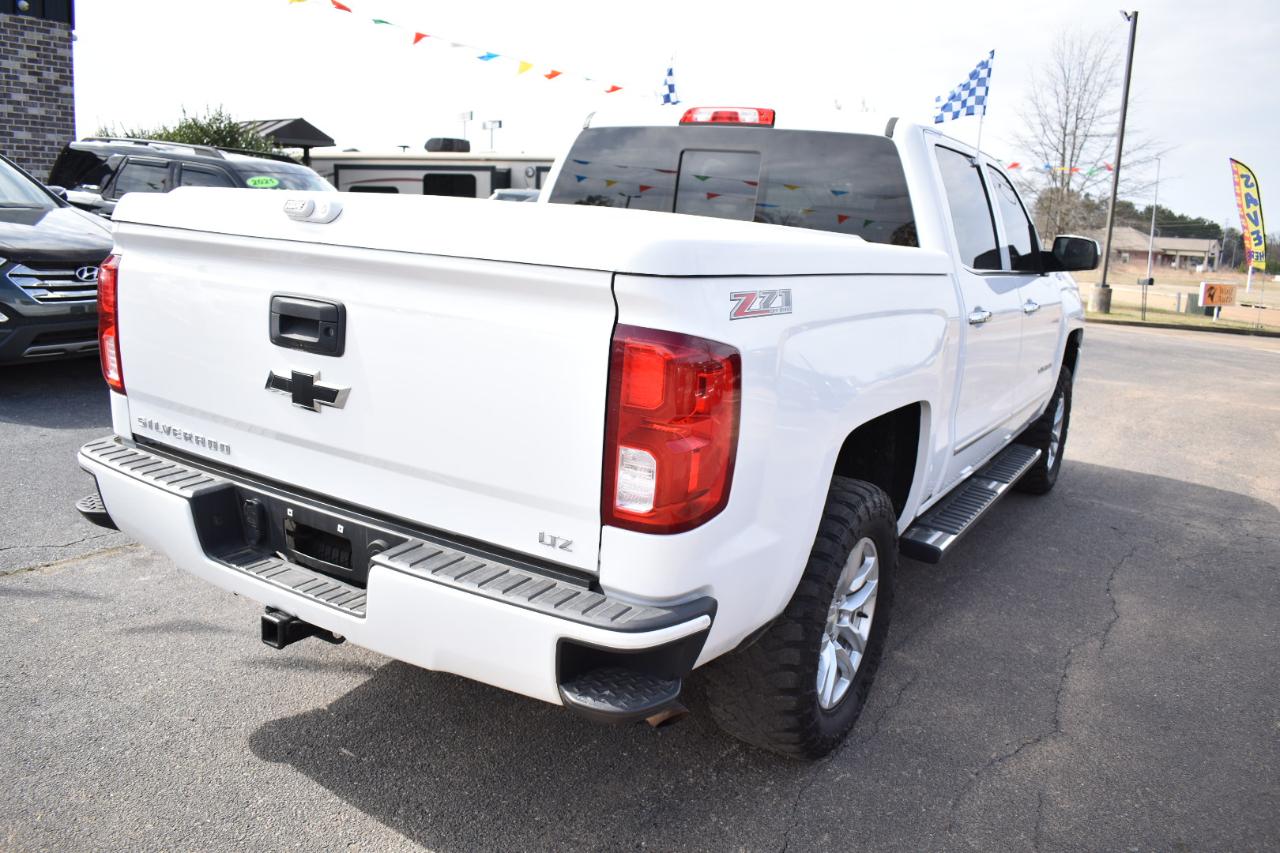Chevrolet Silverado 1500 4WD Crew Cab 143.5" LTZ w/2LZ 2017
