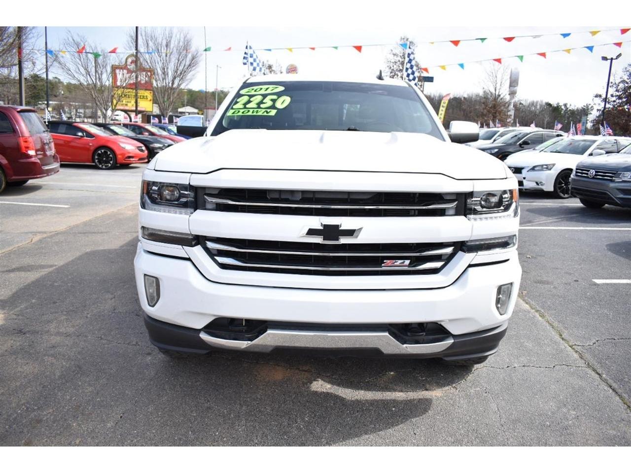Chevrolet Silverado 1500 4WD Crew Cab 143.5" LTZ w/2LZ 2017