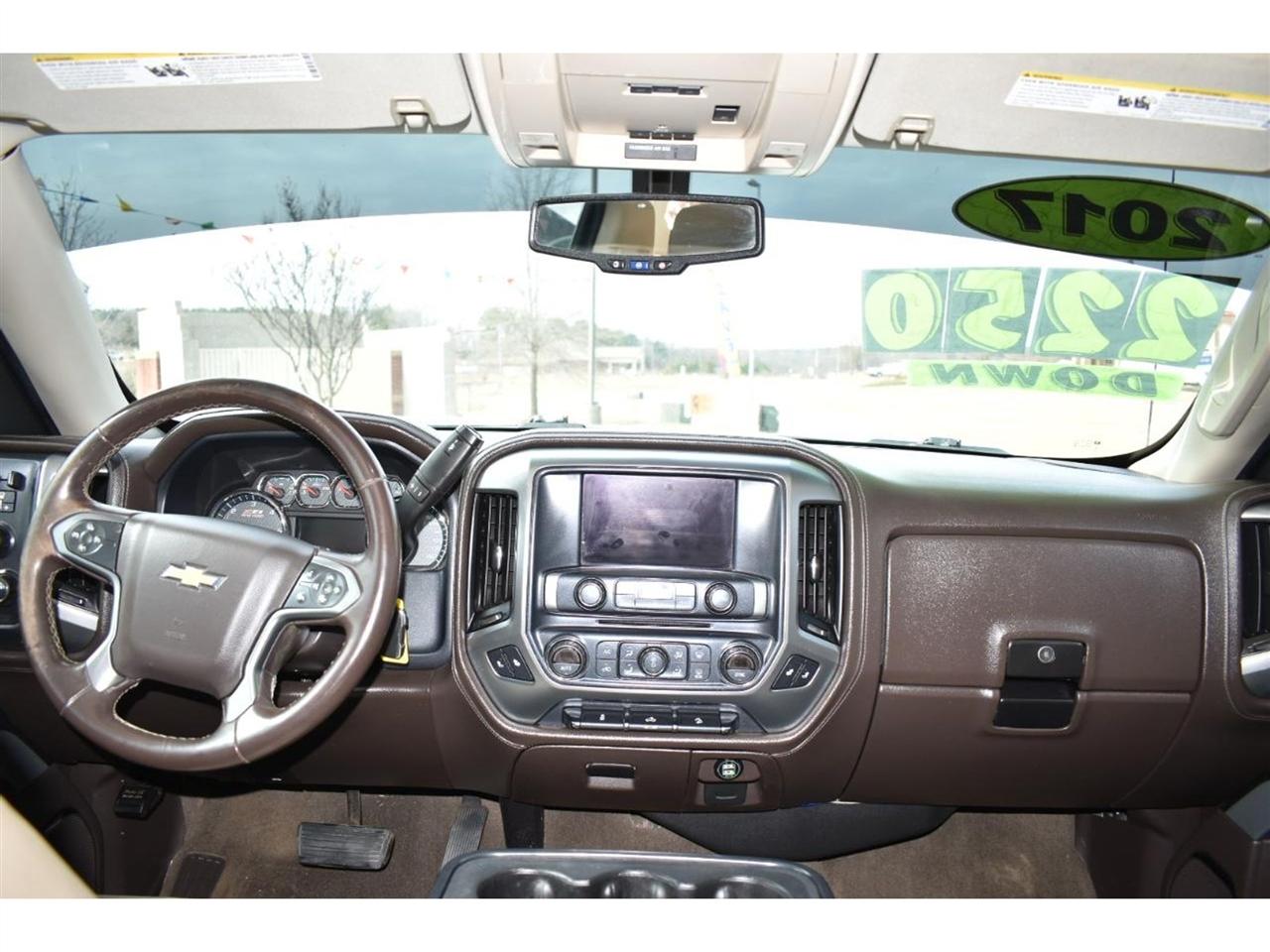 Chevrolet Silverado 1500 4WD Crew Cab 143.5" LTZ w/2LZ 2017