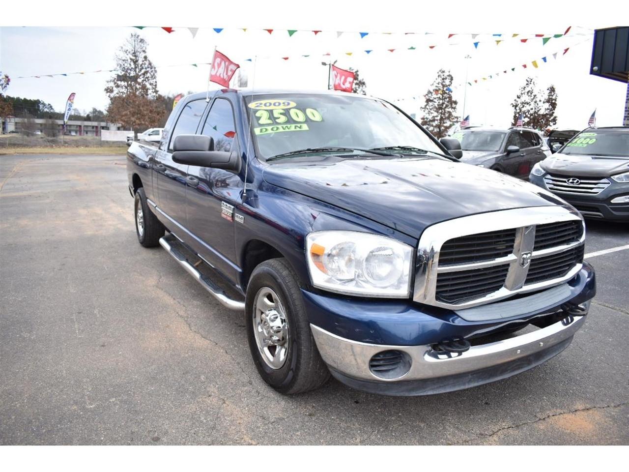 Dodge Ram 2500 2WD Mega Cab 160.5" SXT 2009