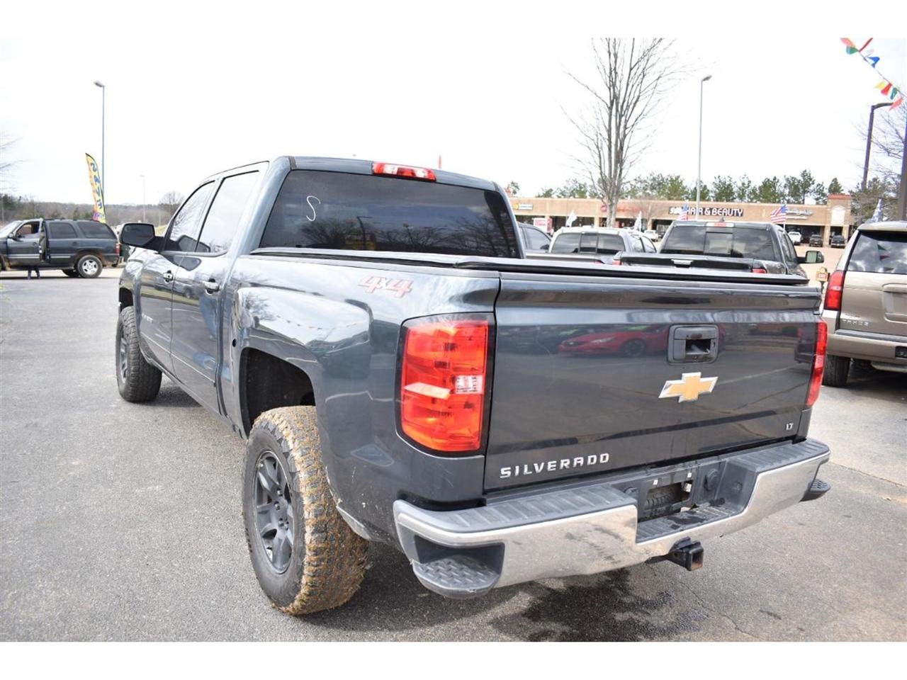 Chevrolet Silverado 1500 4WD Crew Cab 143.5" LT w/1LT 2018