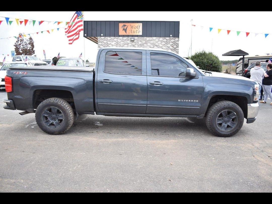 2018 Chevrolet Silverado 1500 4WD Crew Cab 143.5" LT w/1LT