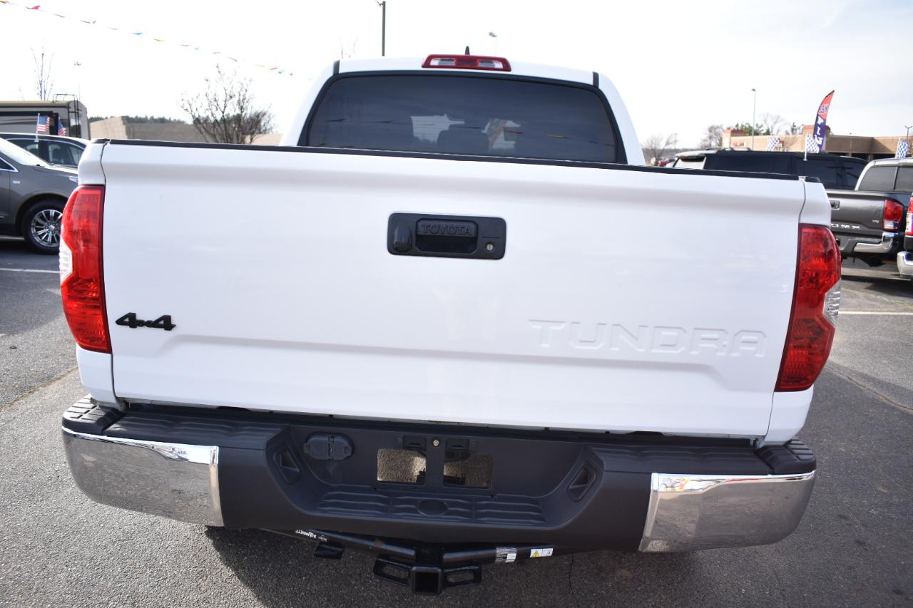 Toyota Tundra 4WD TRD Pro CrewMax 5.5' Bed 5.7L (Natl) 2021