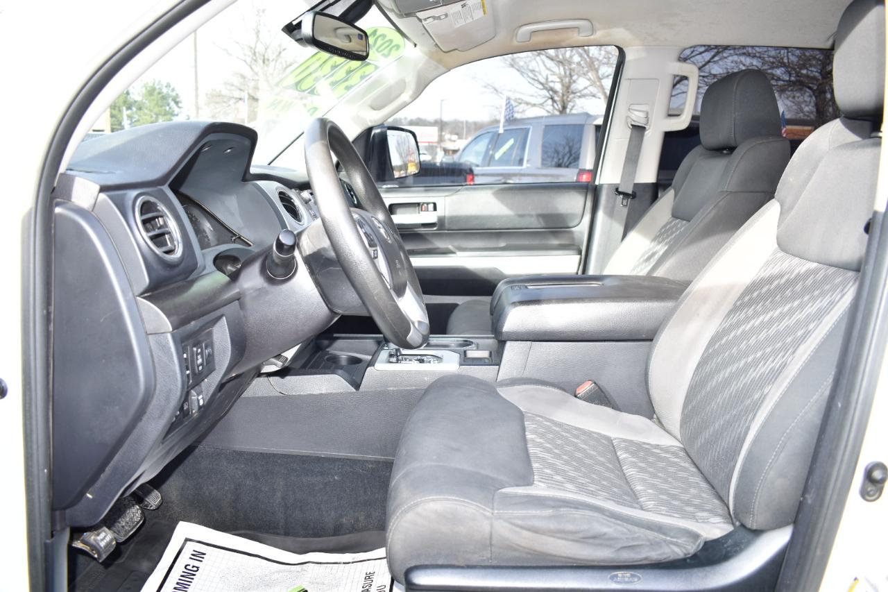 Toyota Tundra 4WD TRD Pro CrewMax 5.5' Bed 5.7L (Natl) 2021