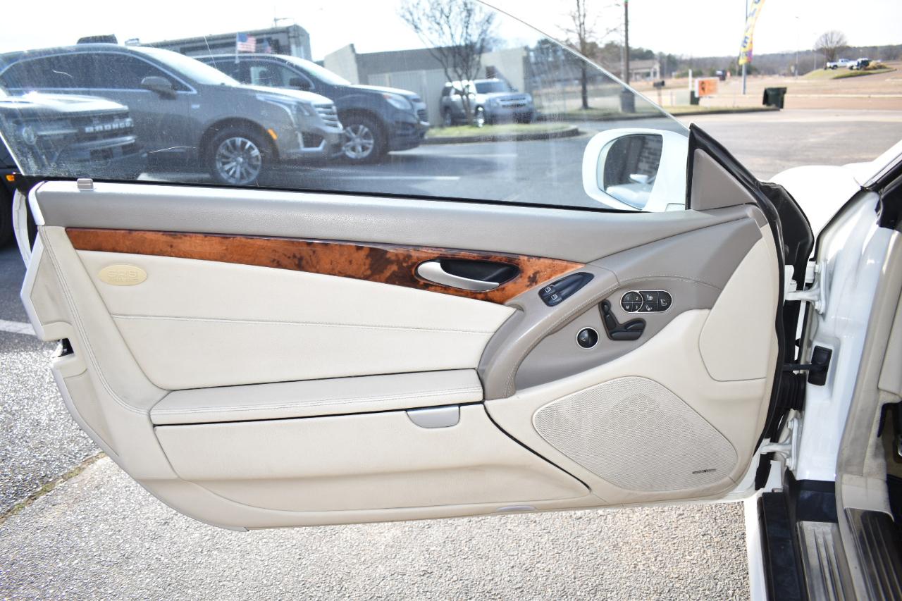 Mercedes-Benz SL-Class 2dr Roadster 5.5L V8 2009