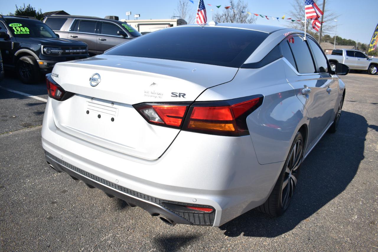 Nissan Altima 2.5 SR Sedan 2020