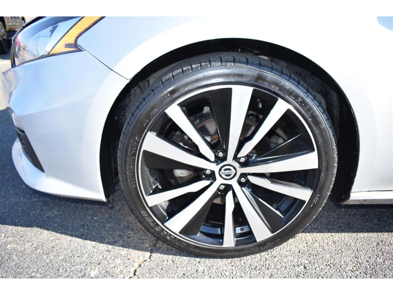 Nissan Altima 2.5 SR Sedan 2020