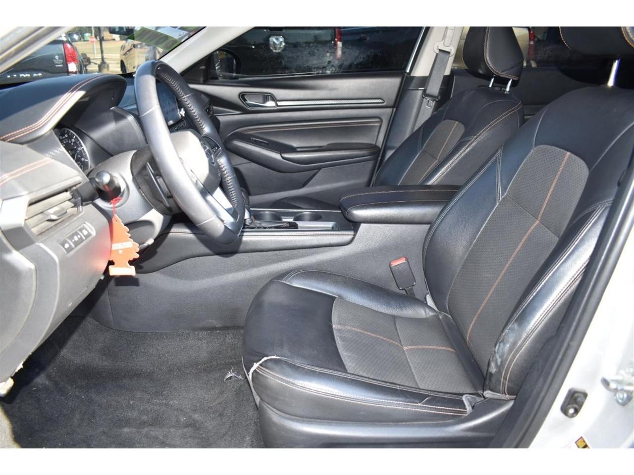 Nissan Altima 2.5 SR Sedan 2020