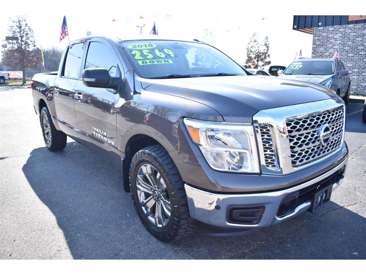 Nissan Titan 4x4 Crew Cab SV 2018