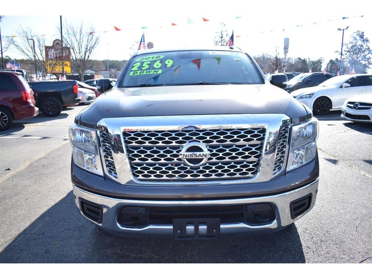 Nissan Titan 4x4 Crew Cab SV 2018