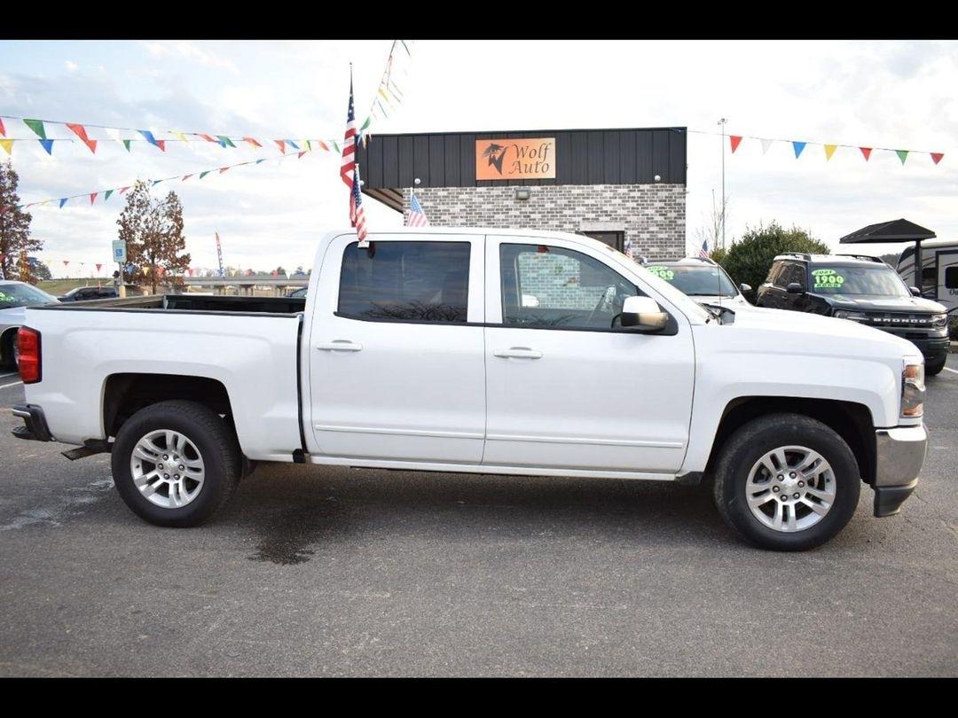 2016 Chevrolet Silverado 1500 2WD Crew Cab 143.5" LT w/1LT