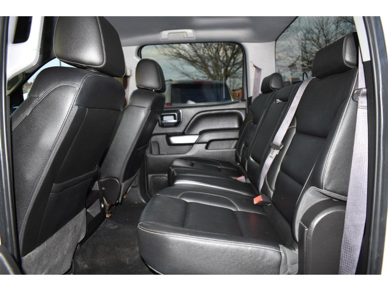 Chevrolet Silverado 1500 2WD Crew Cab 143.5" LT w/1LT 2016