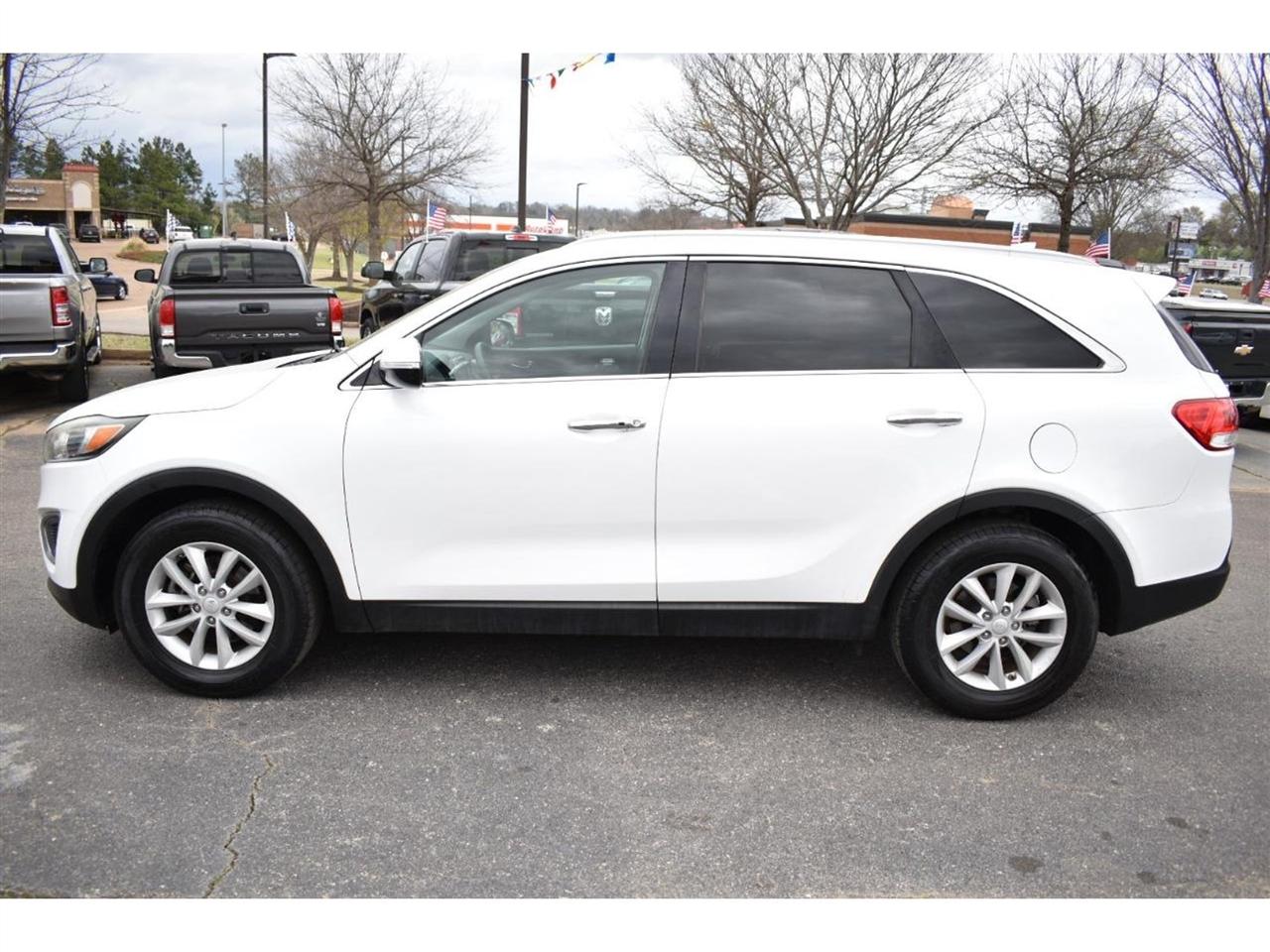 Kia Sorento LX FWD 2017