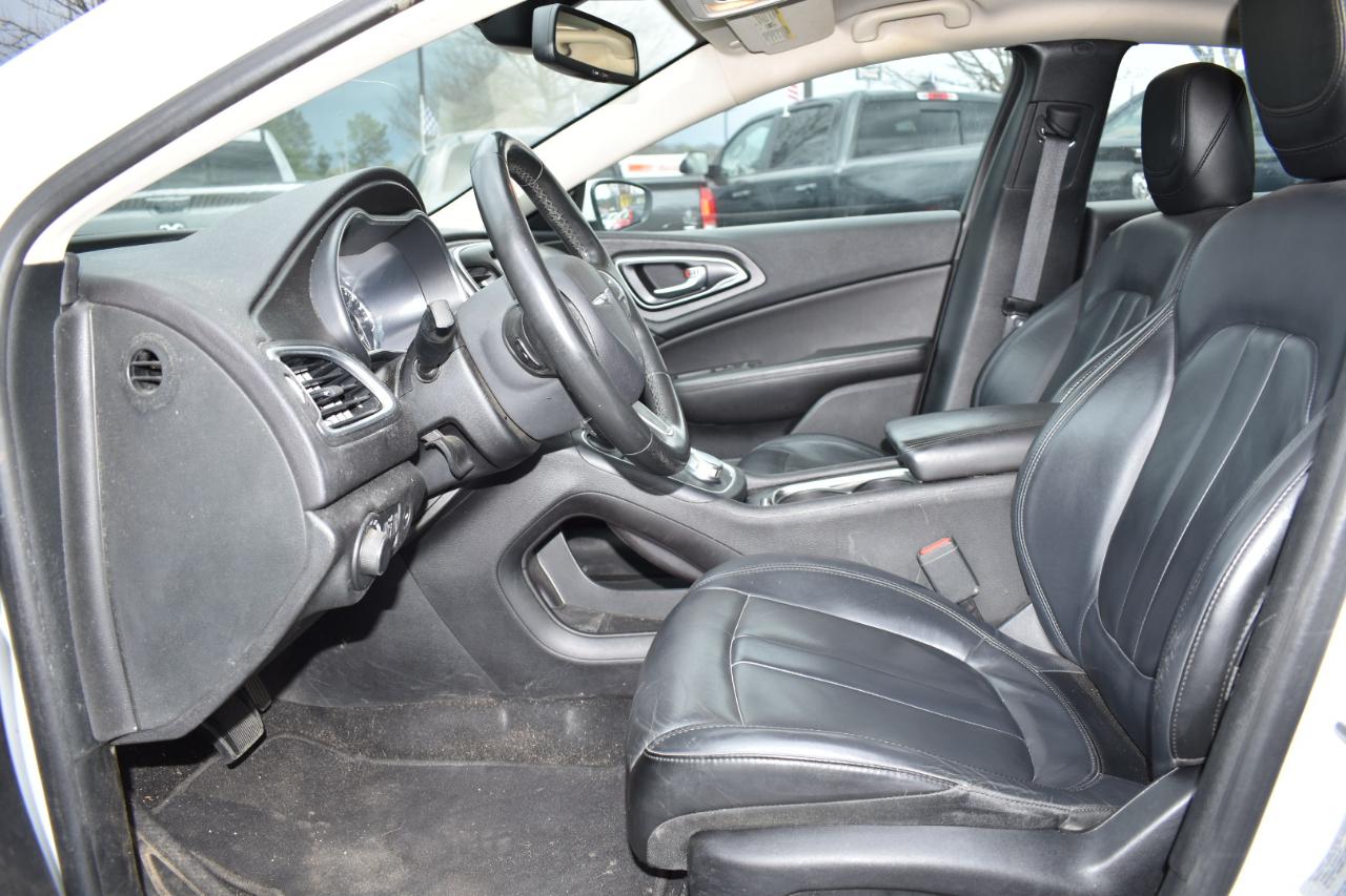 Chrysler 200 Limited Platinum FWD 2017