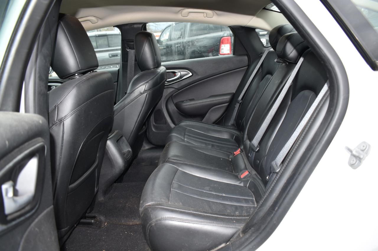 Chrysler 200 Limited Platinum FWD 2017