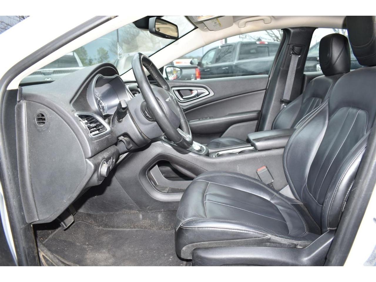 Chrysler 200 Limited Platinum FWD 2017