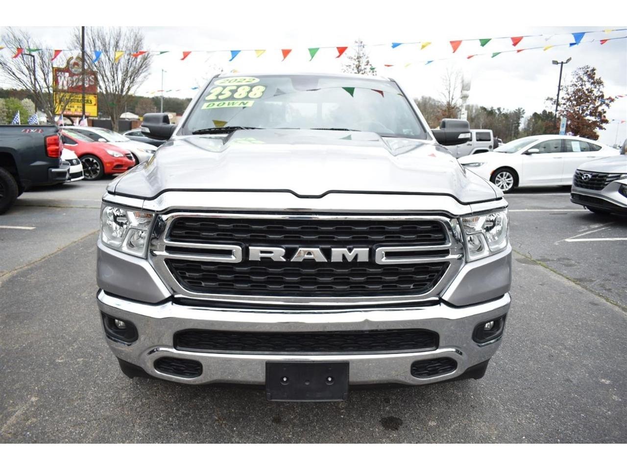 RAM 1500 Lone Star 4x2 Crew Cab 5'7" Box 2022