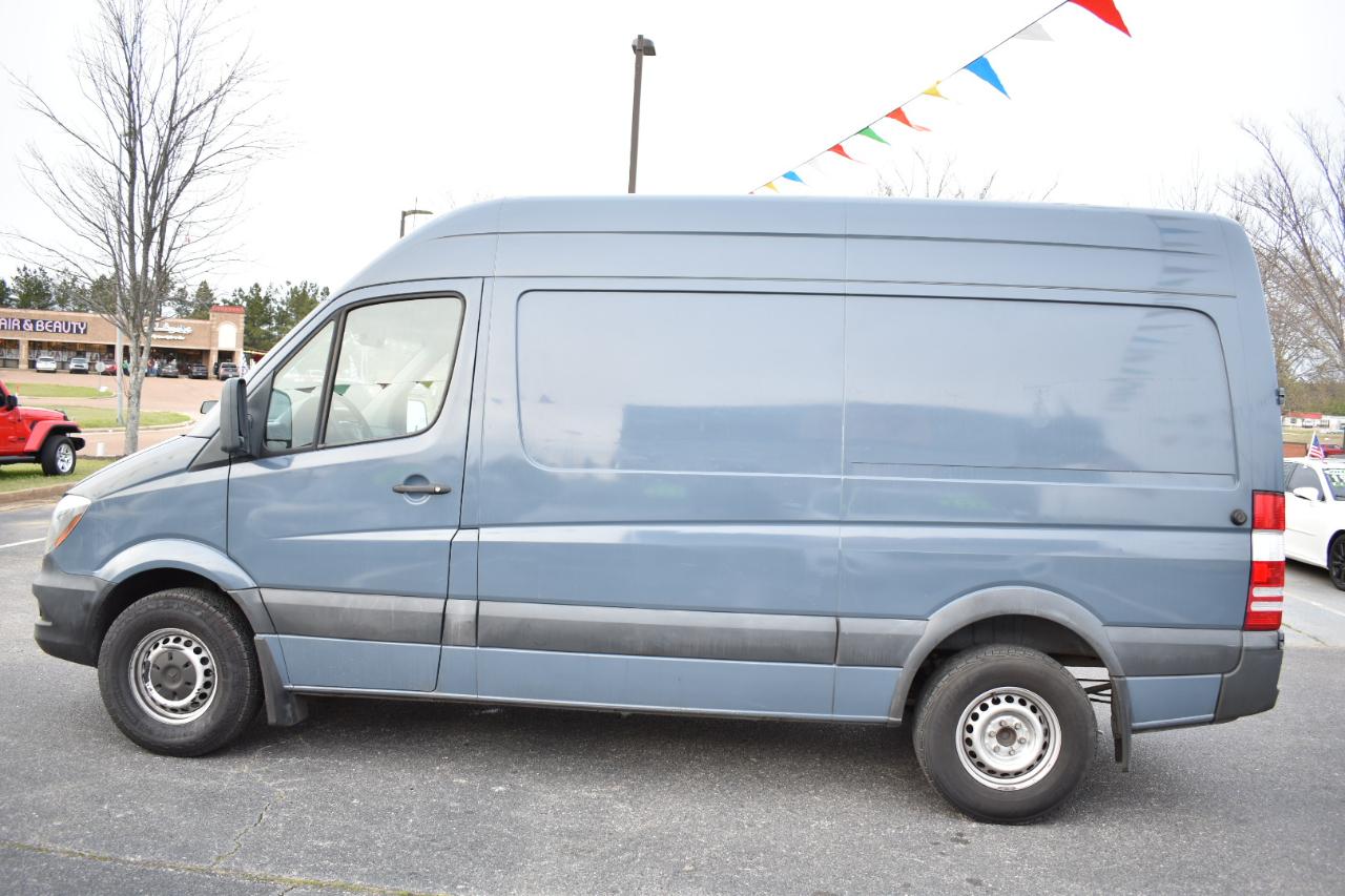 Mercedes-Benz Sprinter Cargo Van 2500 Standard Roof V6 144" Worker RWD 2018