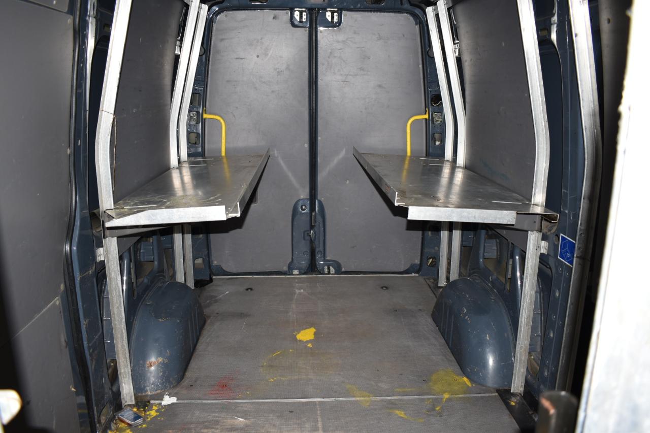 Mercedes-Benz Sprinter Cargo Van 2500 Standard Roof V6 144" Worker RWD 2018