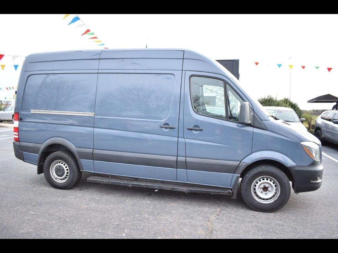 2018 Mercedes-Benz Sprinter Cargo 2500 144 V6 Worker RWD