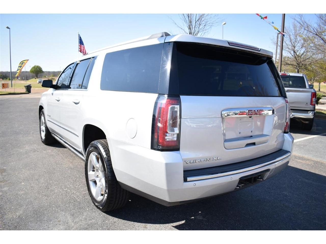 GMC Yukon XL 2WD 4dr Denali 2018
