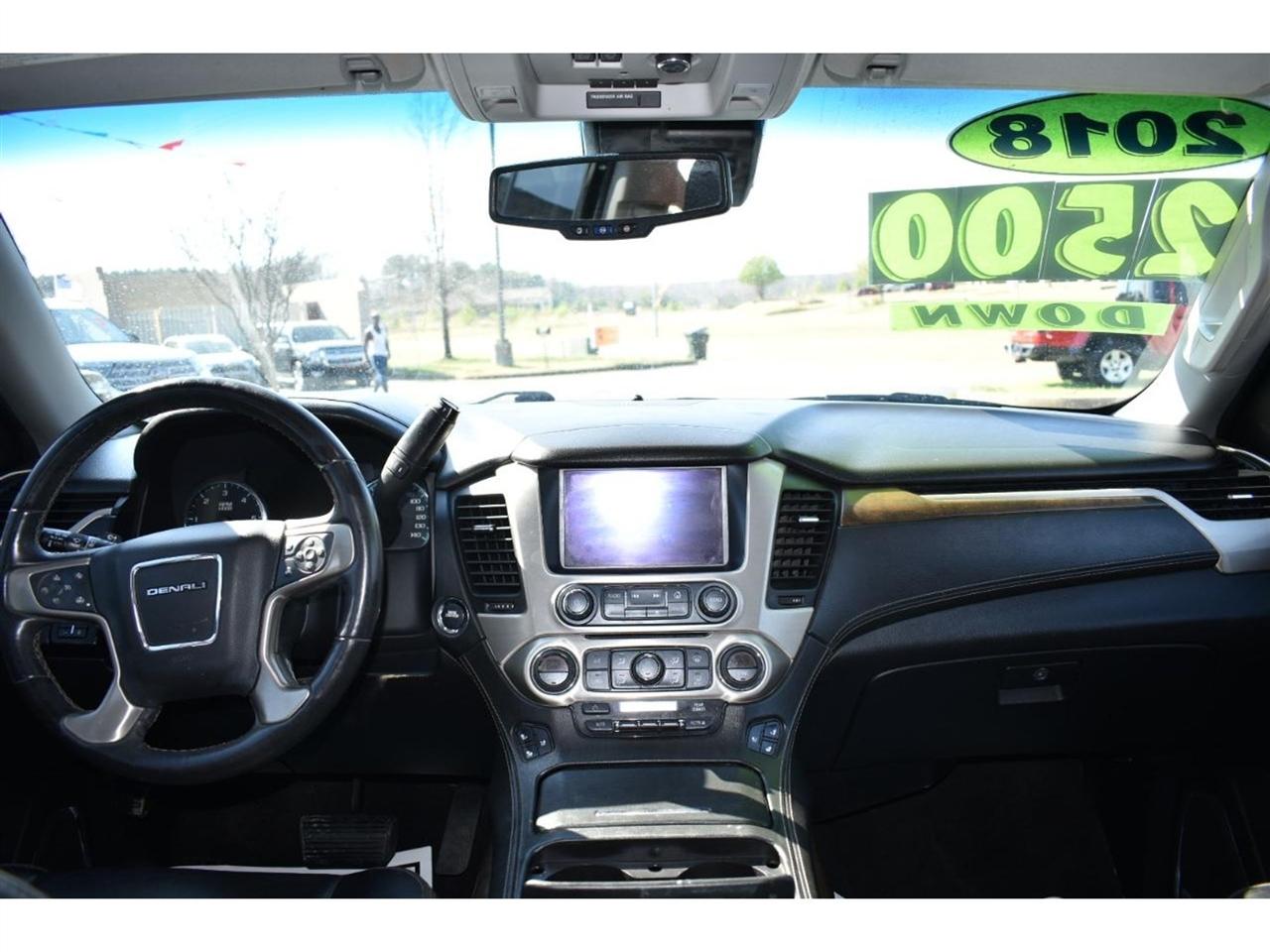 GMC Yukon XL 2WD 4dr Denali 2018