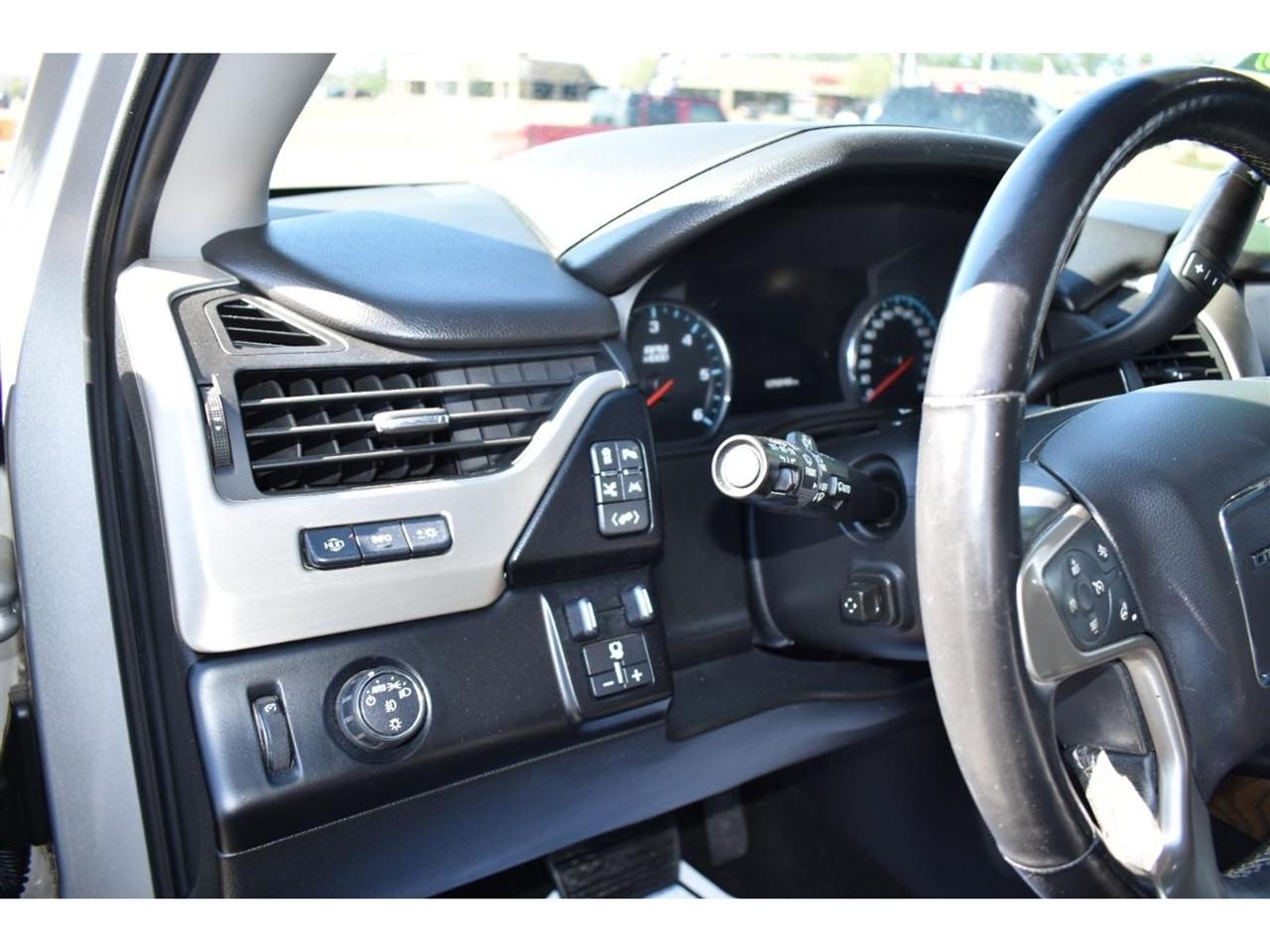 GMC Yukon XL 2WD 4dr Denali 2018