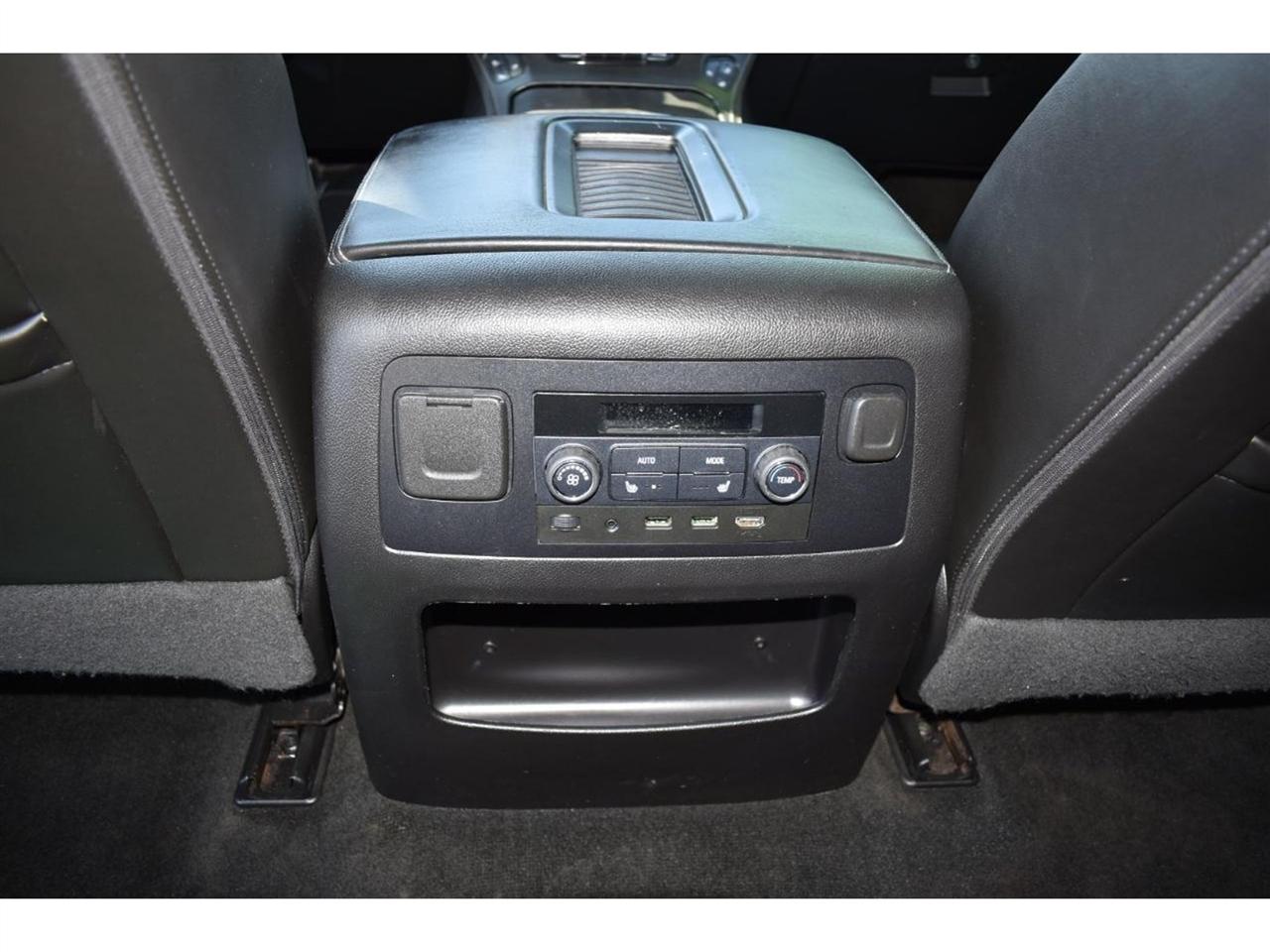 GMC Yukon XL 2WD 4dr Denali 2018