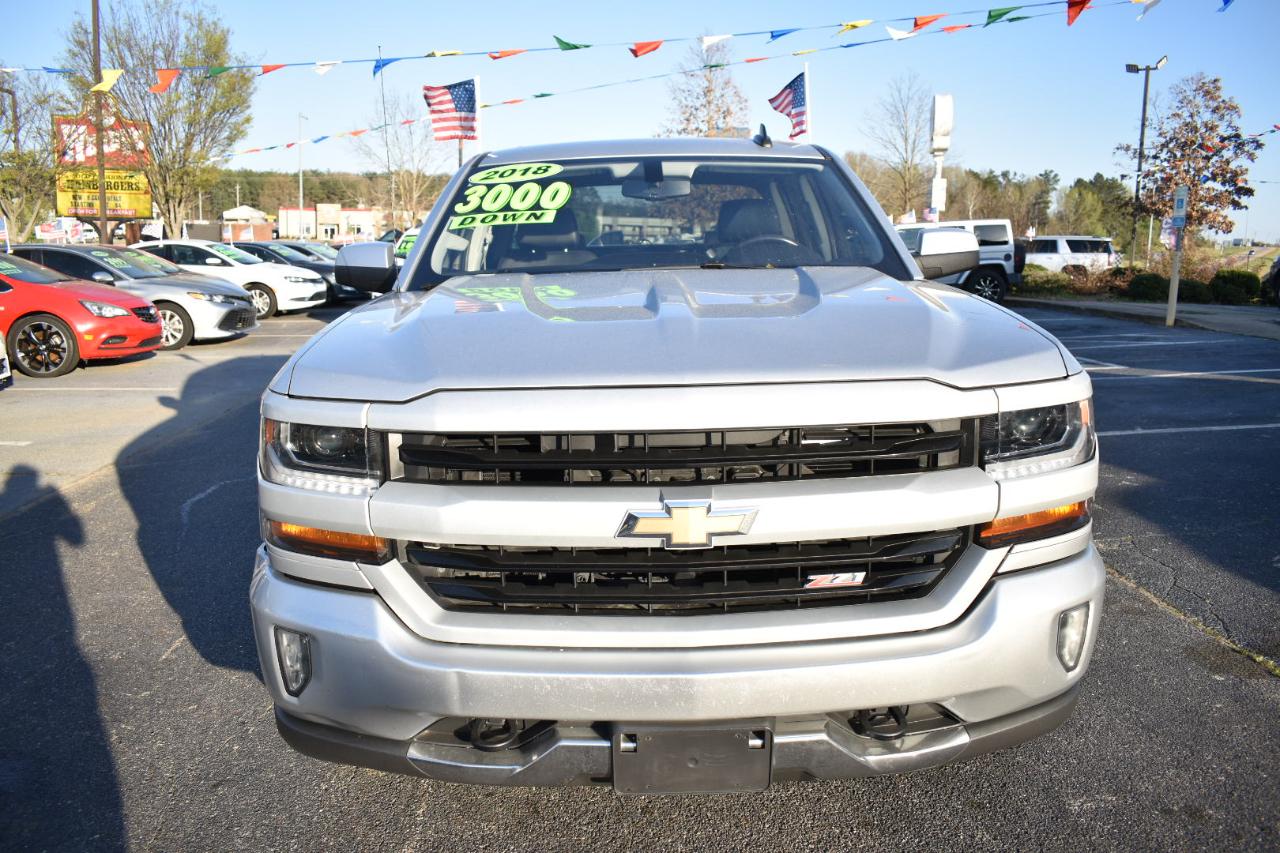 Chevrolet Silverado 1500 4WD Crew Cab 143.5" LT w/2LT 2018