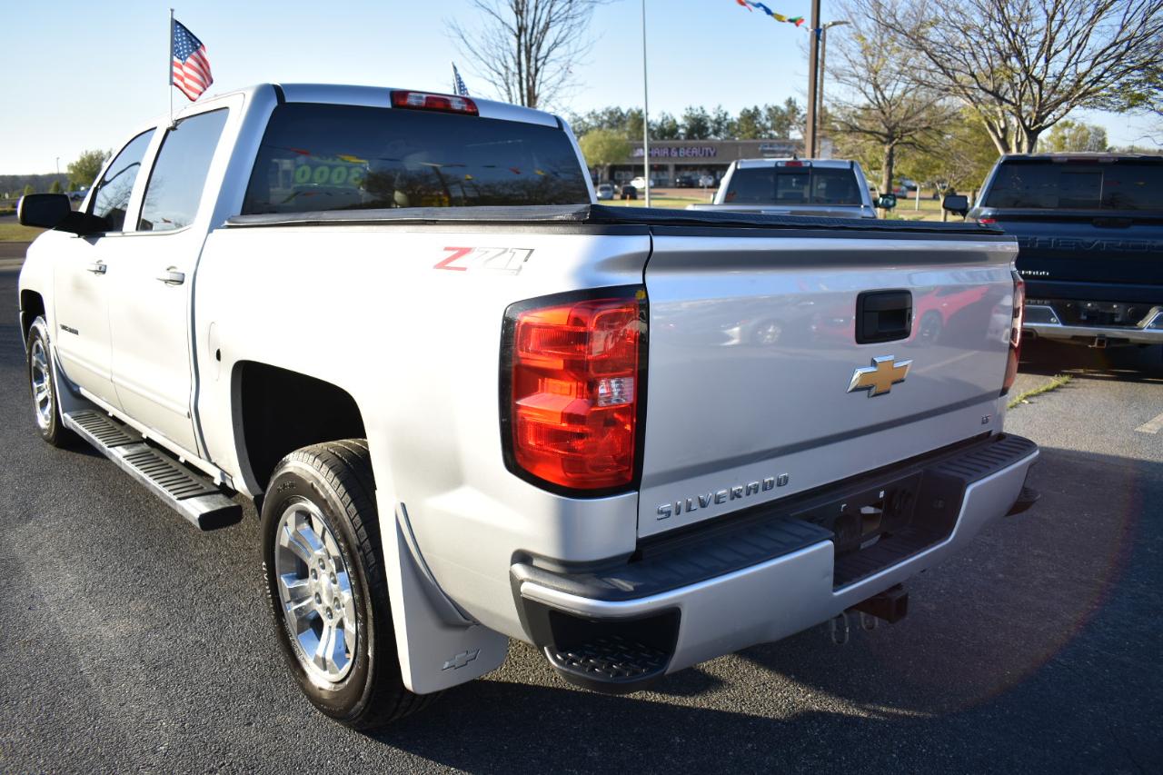 Chevrolet Silverado 1500 4WD Crew Cab 143.5" LT w/2LT 2018