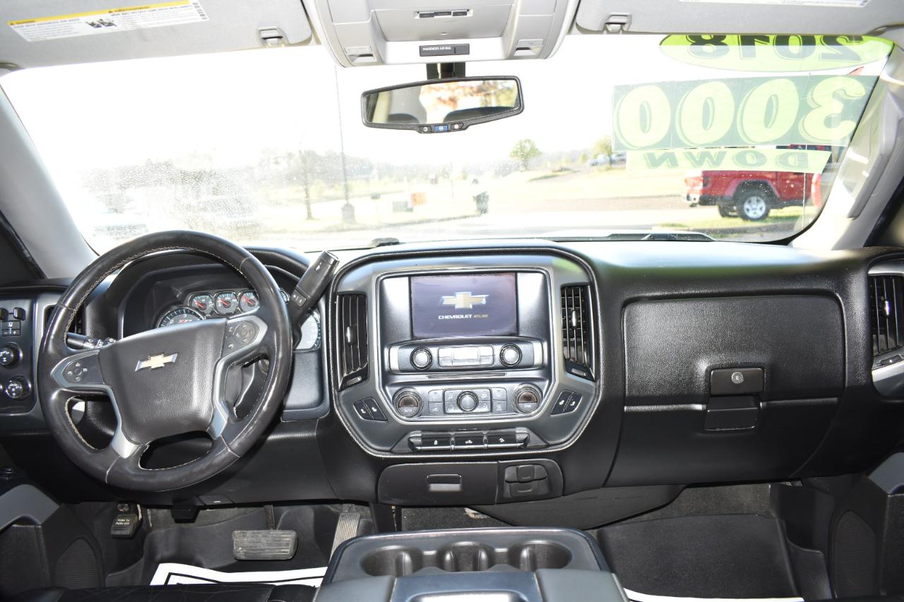 Chevrolet Silverado 1500 4WD Crew Cab 143.5" LT w/2LT 2018