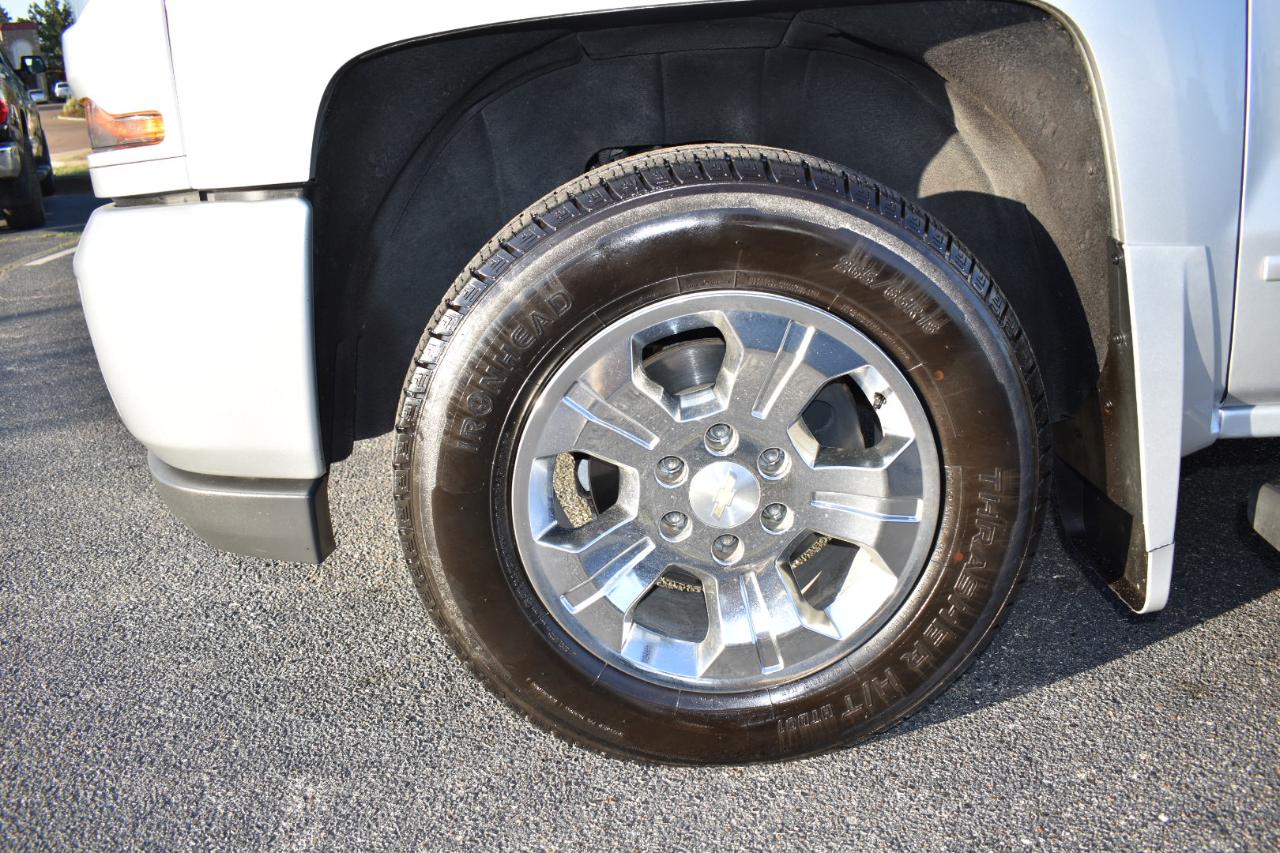 Chevrolet Silverado 1500 4WD Crew Cab 143.5" LT w/2LT 2018
