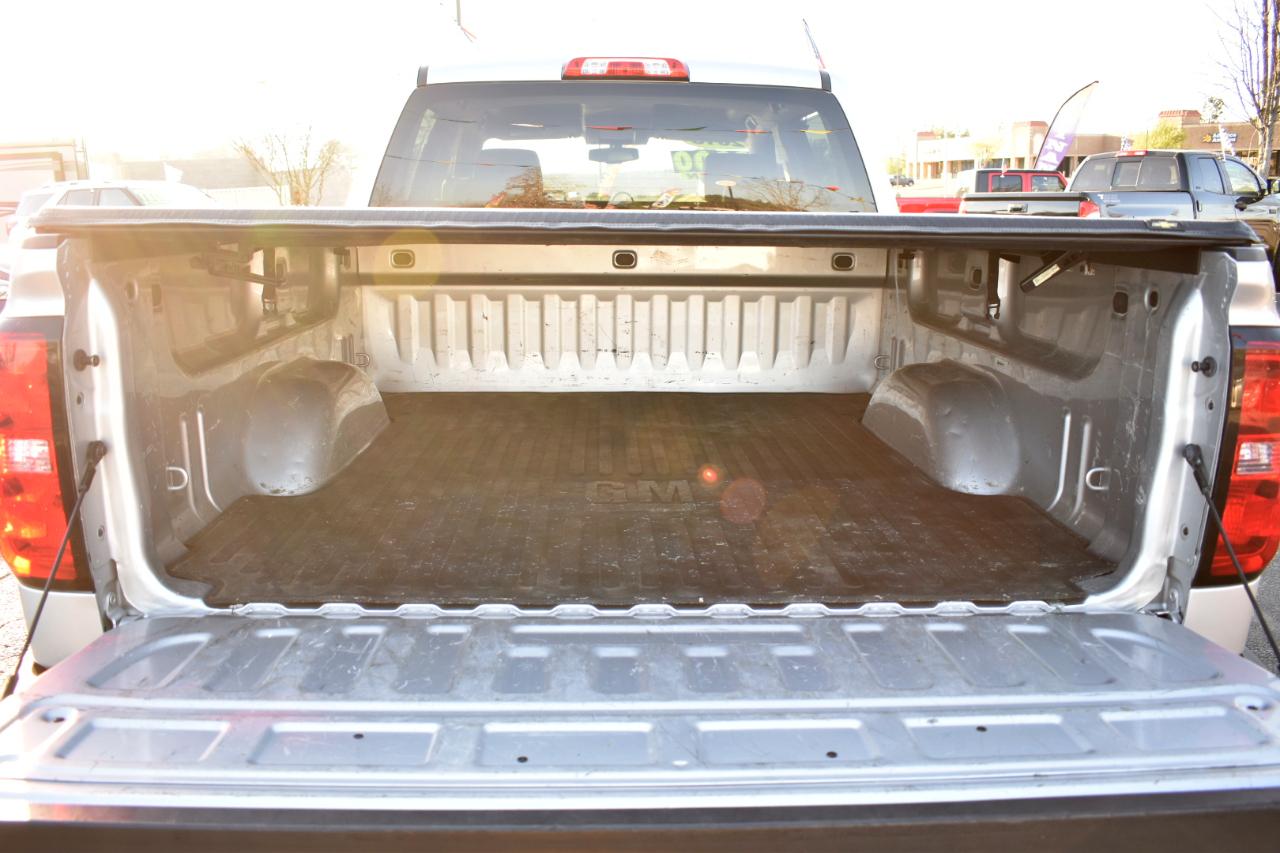 Chevrolet Silverado 1500 4WD Crew Cab 143.5" LT w/2LT 2018