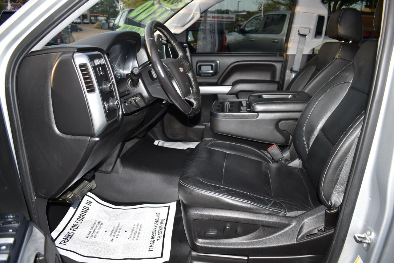 Chevrolet Silverado 1500 4WD Crew Cab 143.5" LT w/2LT 2018
